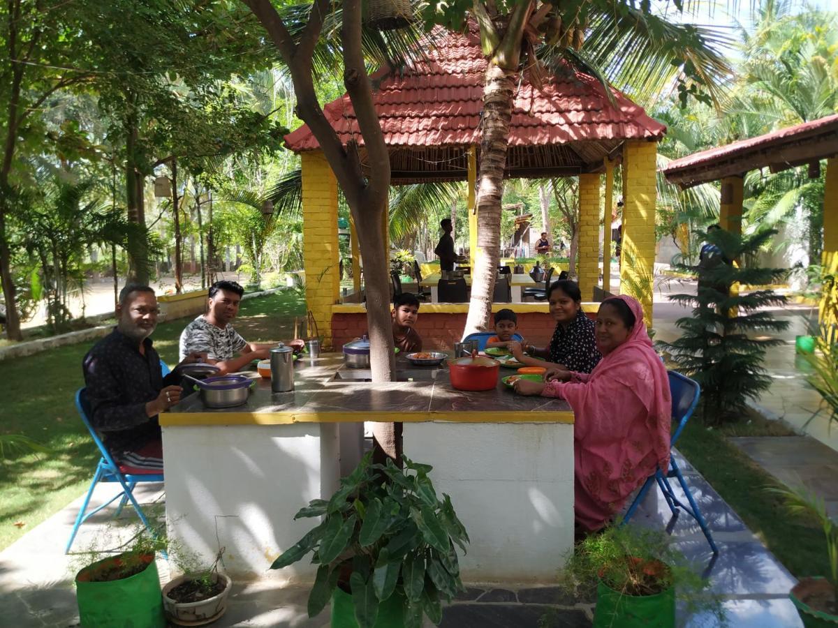 Holiyday In Vgf Farm House Dānishpet Екстериор снимка